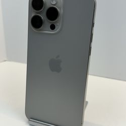 Apple iPhone 15 PRO MAX 512gb. ( Fully Unlocked )