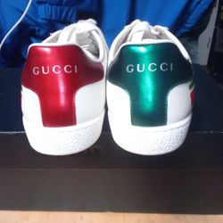 Gucci  Size 6  Womens Shoes
