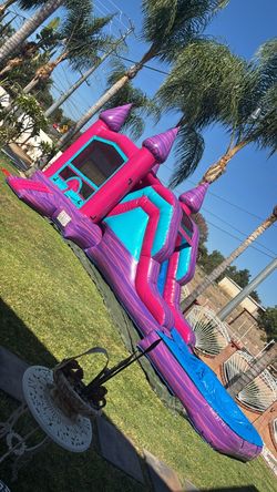 Inflatable Bounce House with Water Slide
