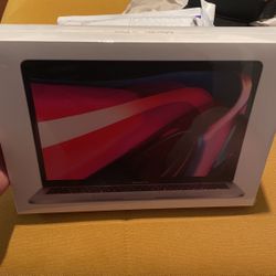 MacBook Pro 13’ M1 Never Used 