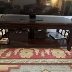 Coffee Table With Matching Side Tables