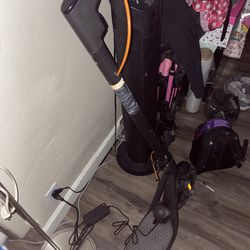 Ninebot electric scooter , works good just a lil scuffed up comes with charger