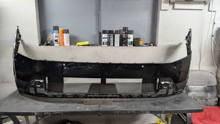 2026 KIA EV9 FRONT BUMPER OEM USED #11053
