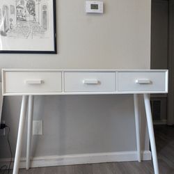 White Desk/Console