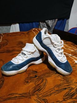Jordan’s 11s blue Snakeskin retro low