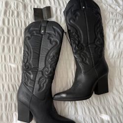 Black Cowgirl Boots