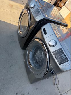 Samsung Front Load Washer & Dryer Set (Inverter VRT Steam)