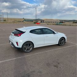 2020 Hyundai Veloster