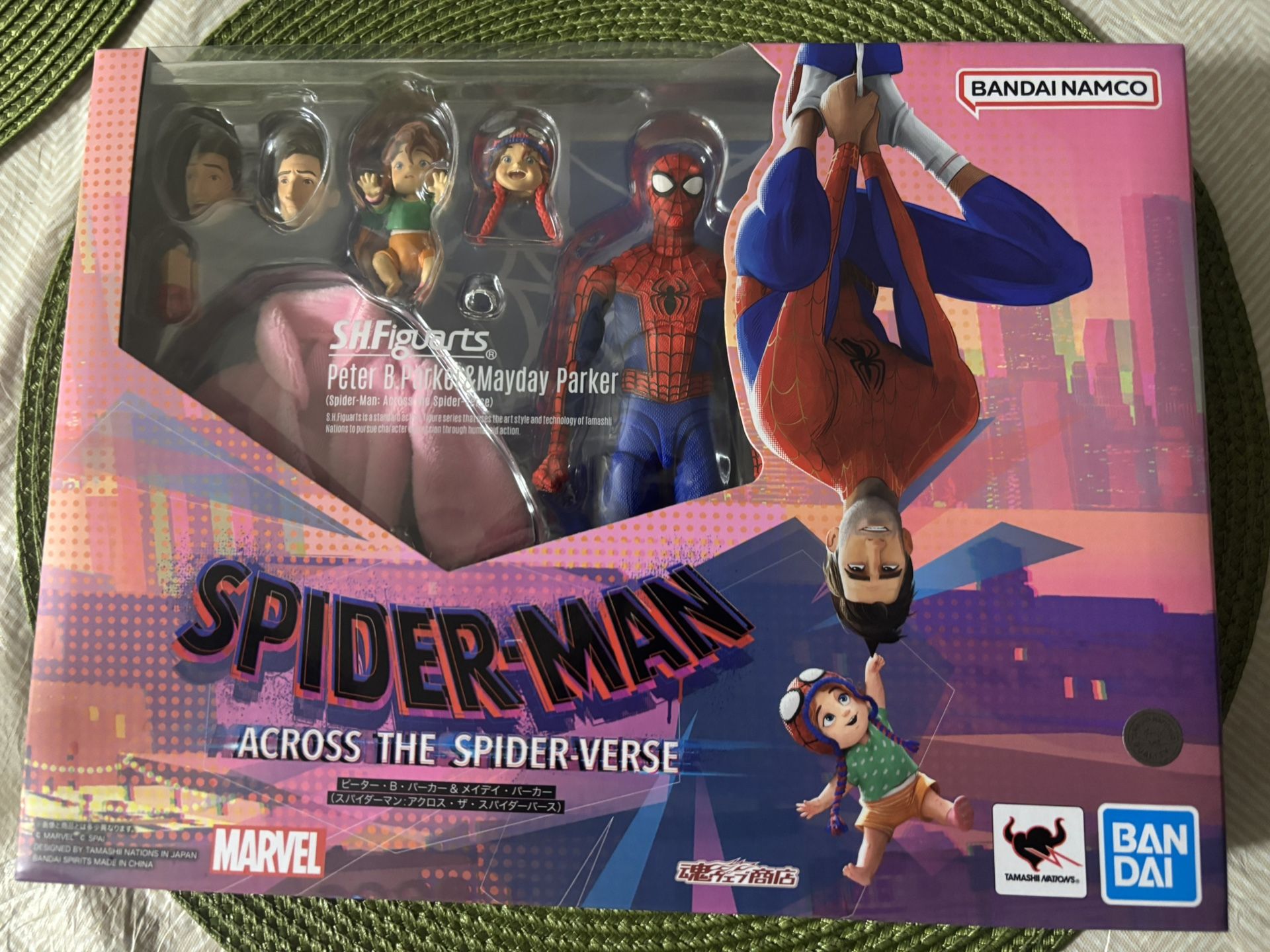 Spider-Man And Mayday SHFigurarts