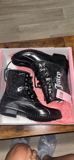 Size 8 juicy couture rain boots