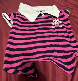 6 Piece Tee Shirt Bundle Size Small Female Dog 