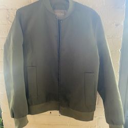 Everlane women’s bomber jacket
