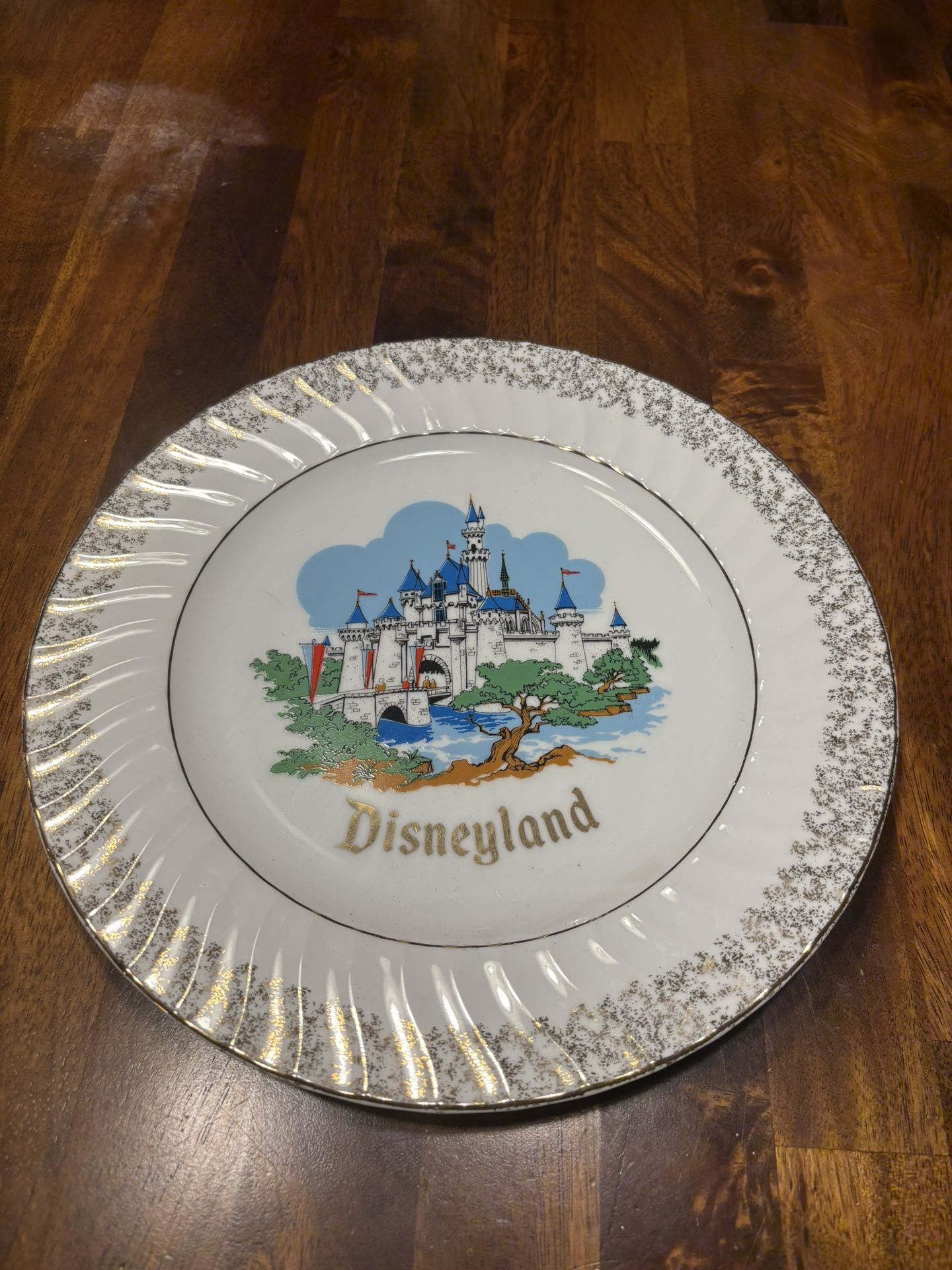 Vintage Disneyland Souvenir Wall Plate Made in Japan White With Gold Trim Castle