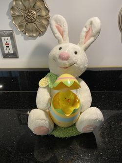 Hallmark ROCKIN RABBIT Sound Motion Easter Bunny Animated with Tag Plush 12 for Sale in Stafford VA OfferUp