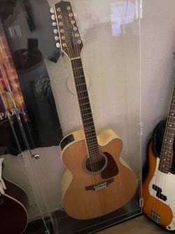 OBO 12 string takamine jumbo Case included