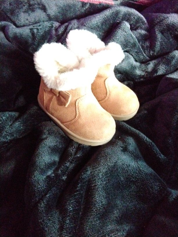 Wonder Nation Baby Girl Snow Boots