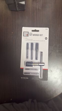 Tap wrench  set