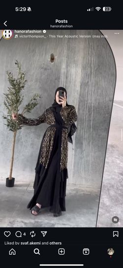 black and gold abaya