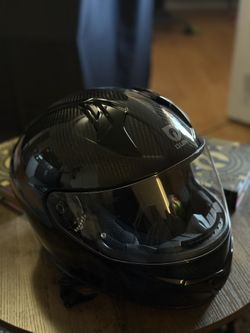 Quinn Phantom Carbon Fiber Helmet