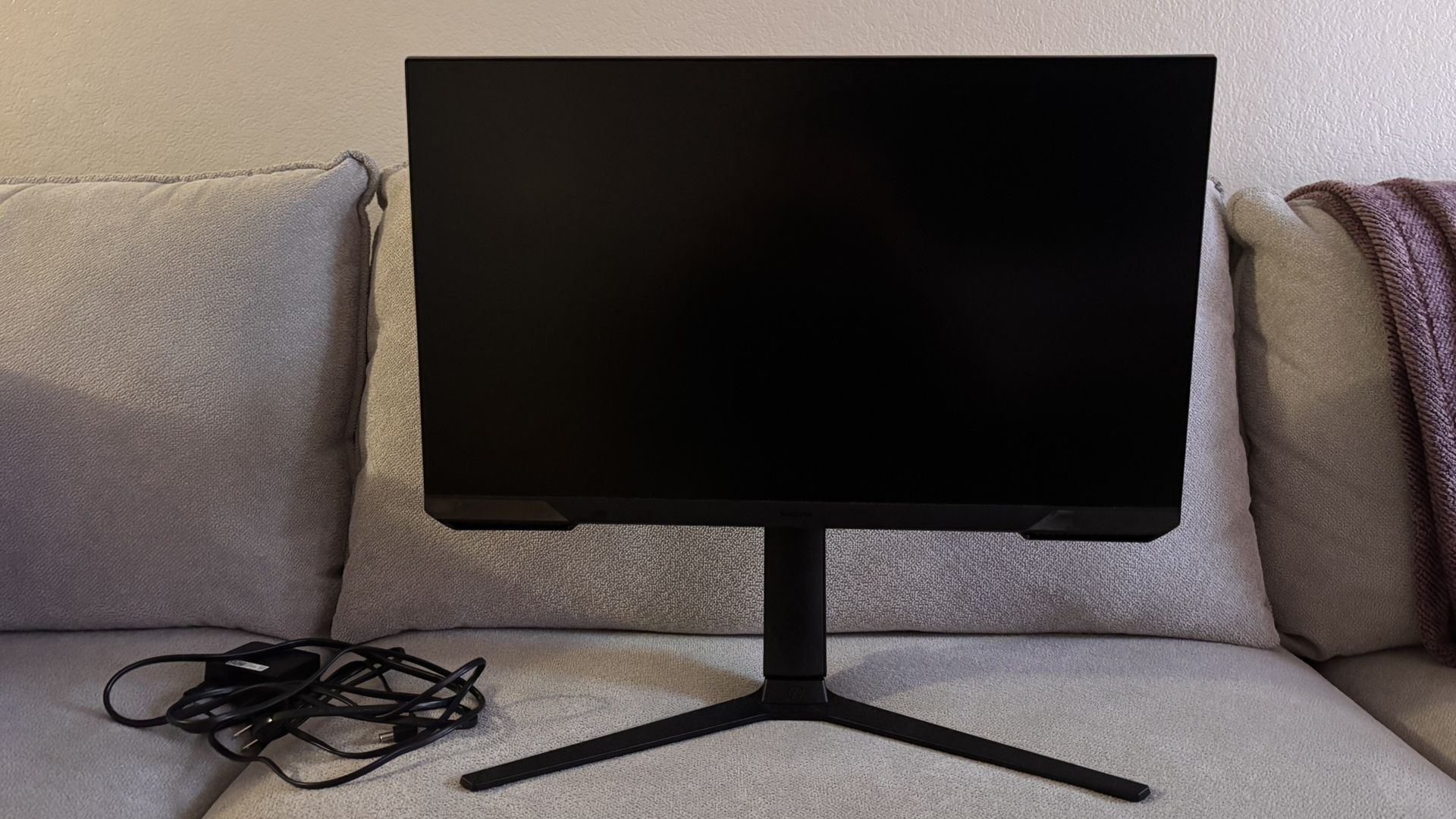 Monitor - Chair - Keyboard