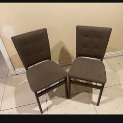 Stackamore Chairs