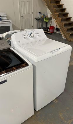 GE Top Load Washer – White, Knob Controls