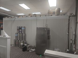 Walk in cooler 8x20