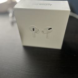 AirPods Pro Gen 1 *LIMITED OFFER*