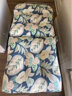 Floral patio seat pillows