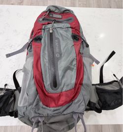 REI Venturi hiking pack