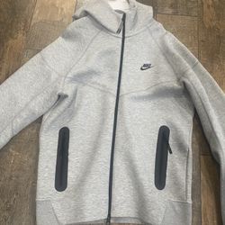 Nike Tech Sweater 