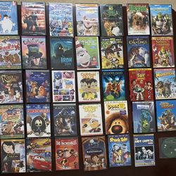 35 Classic Movies for Children and Teens including 6 Separate Carrying Sleeves