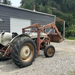 1956 Ford 860 Tractor