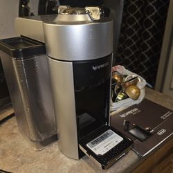 Nespresso vertuo expresso machine