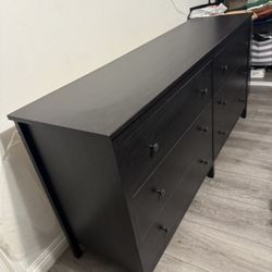 6 Doors Gabinete Dresser  IKEA 