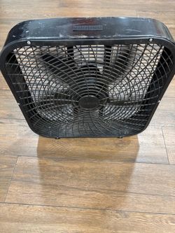 Holmes Box Fan - 3 speed