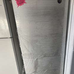 ❄️ Whirlpool Upright Freezer – New Open Box ❄️
