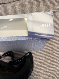 Smith goggles