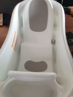 Baby bath tube