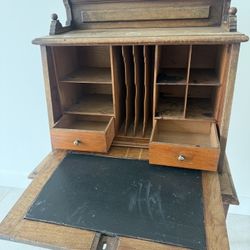 Victorian Desk 