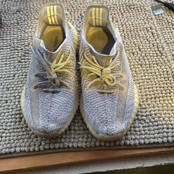 9.5 Authentic Yeezys