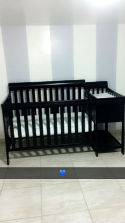 Baby crib