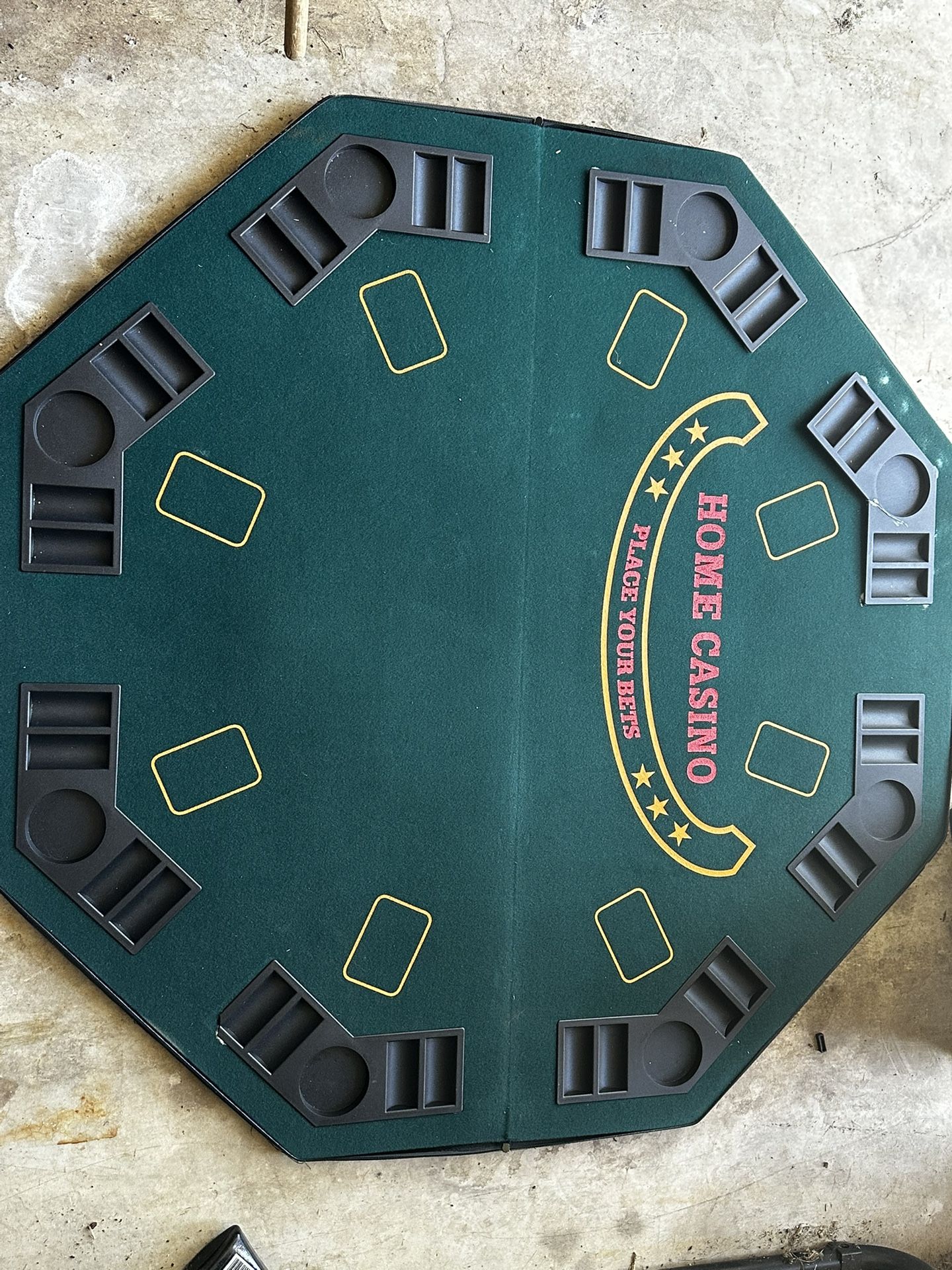 Poker Table