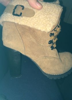 Timberland-style high-heel boots (39)