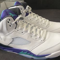 Brand New Jordan Grape Size 11.5