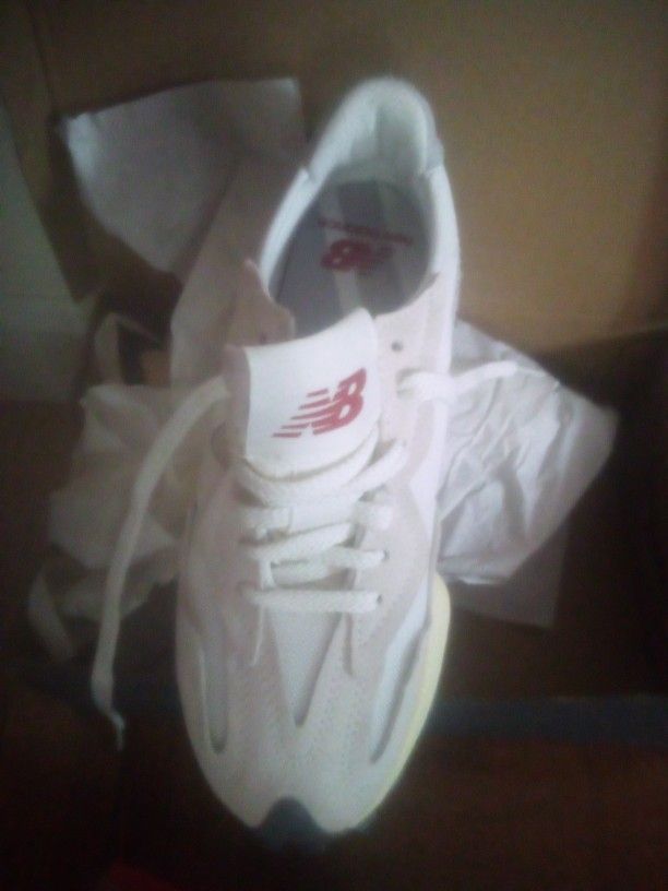 New 71/2 Reebok's And NB
