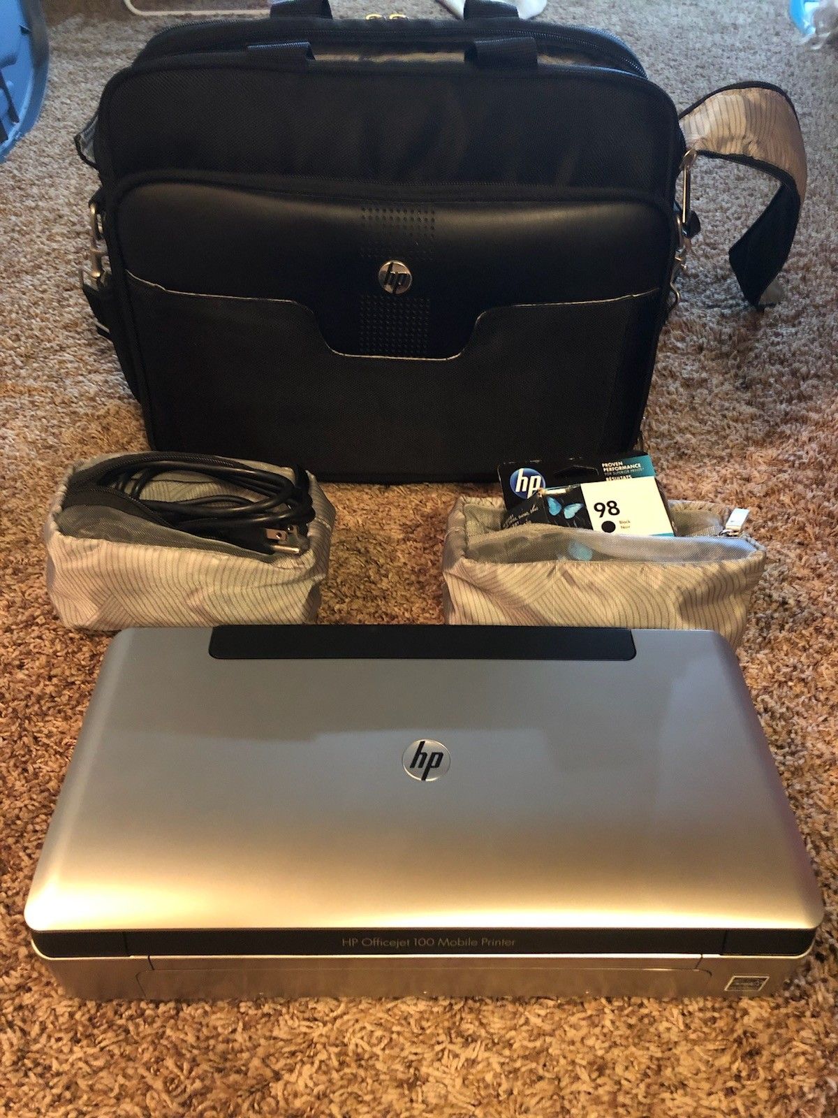HP moblie printer with bag, ink and case