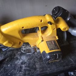 gigsaw,sawsaw,skil saw $ 150 ob. 3 pieces