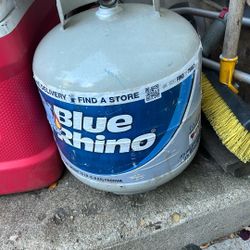 Propane tank 