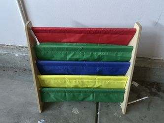Kids Magazine Rack